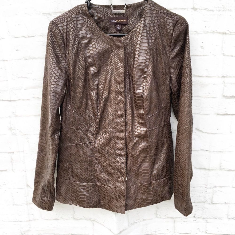 Dana Buchman XS Brown Snakeskin Faux Leather Jacket Y2K Cropped
